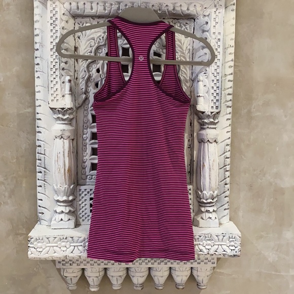 Lululemon Cool RacerBack Tank, Sz 4 - Picture 5 of 6